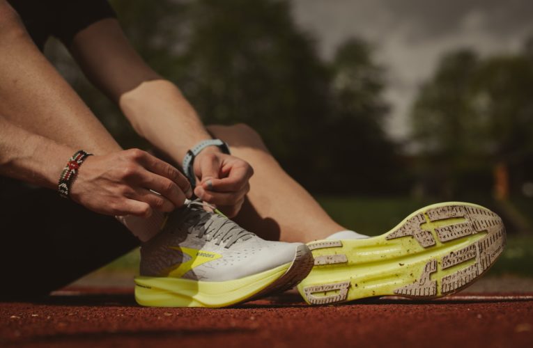 Paris: Reduce Pain from Muscle Strain or Injury Faster with Curewave Laser