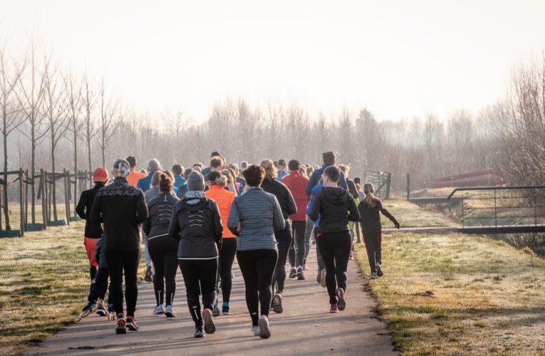 Exercise and Mental Health in Paris: Distract Yourself